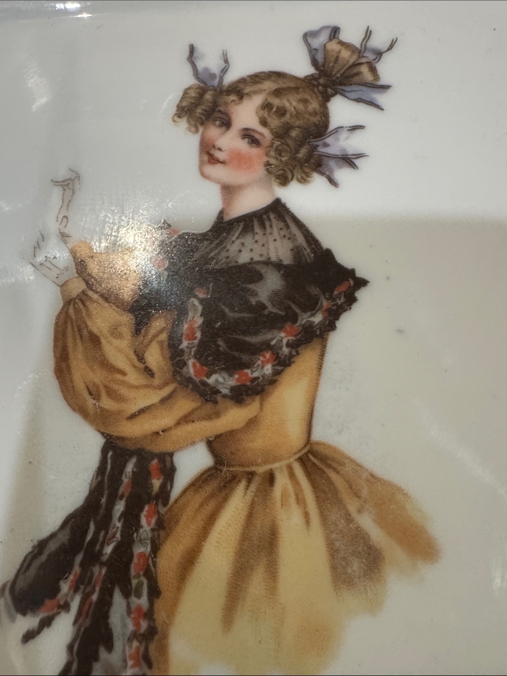 Vintage-1899-1910Style Woman ZS& CR /Bavaria from Germany mint condition for age